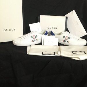 Women's Ace sneaker with Gucci Tennis.!
